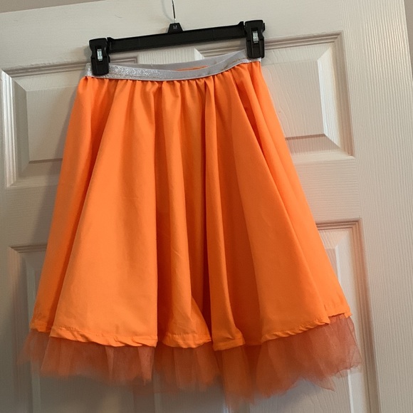 Homemade orange 60s shirt w/ music notes - Picture 2 of 4